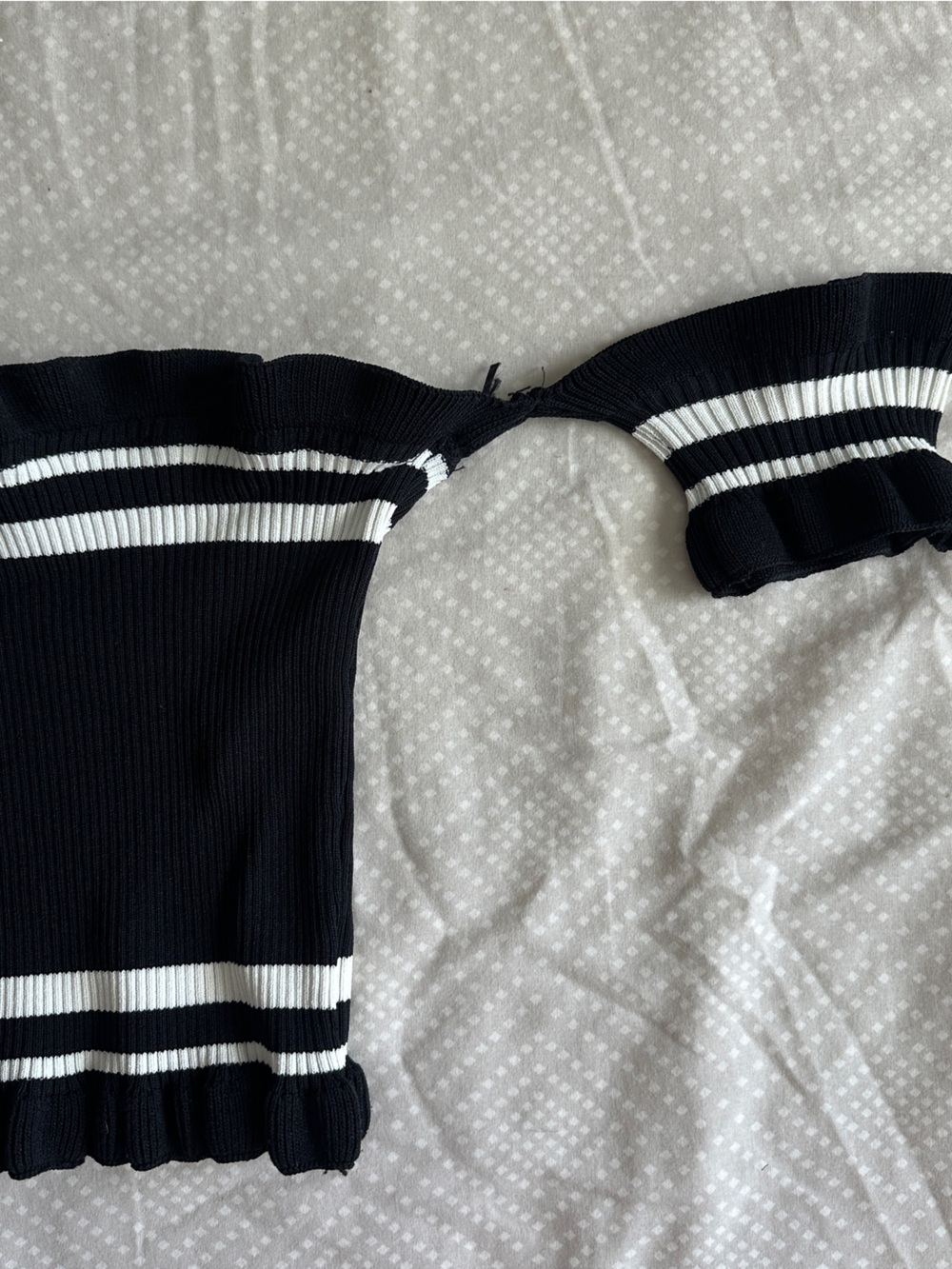SEEK THE LABEL Ruffle Off Shoulder Ribbed Crop Knit Top - Picture 2 of 10